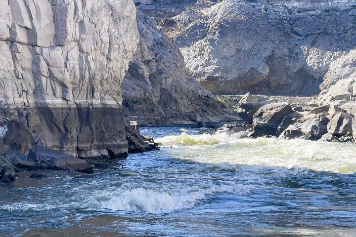 water next to the ocean